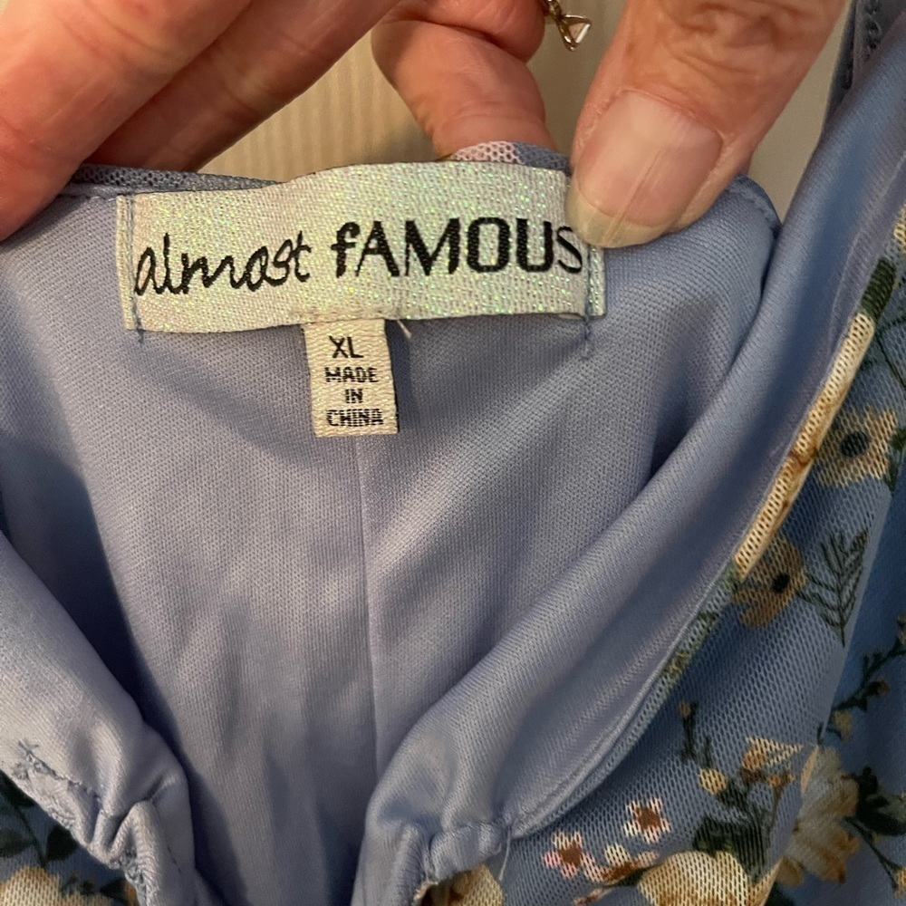 Almost Famous blue body fitting ruched floral strappy dress.​ - Picture 3 of 7